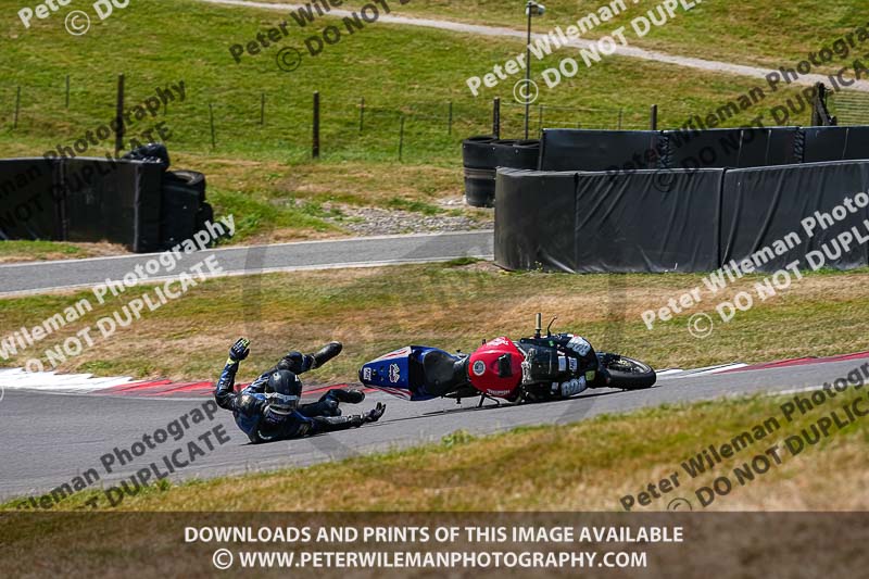cadwell park;cadwell park photographs;cadwell trackday photographs;enduro digital images;event digital images;eventdigitalimages;peter wileman photography;racing digital images;trackday digital images;trackday photos